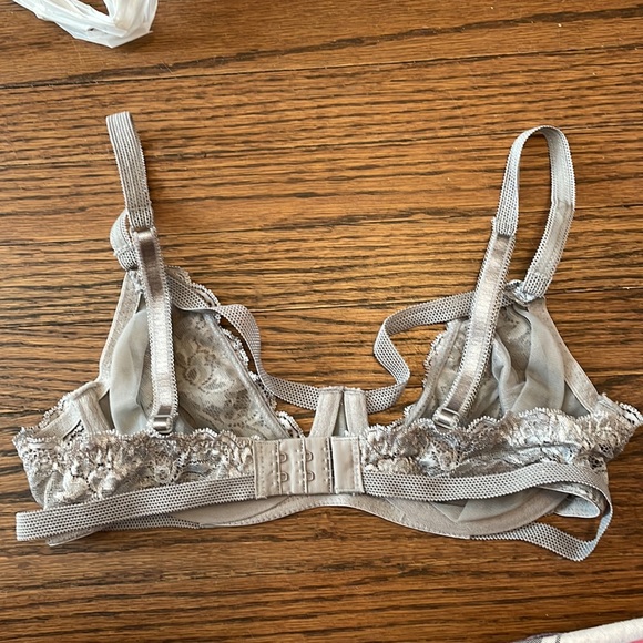 Free People Intimately Gray Lace Strappy Bra - Picture 6 of 8
